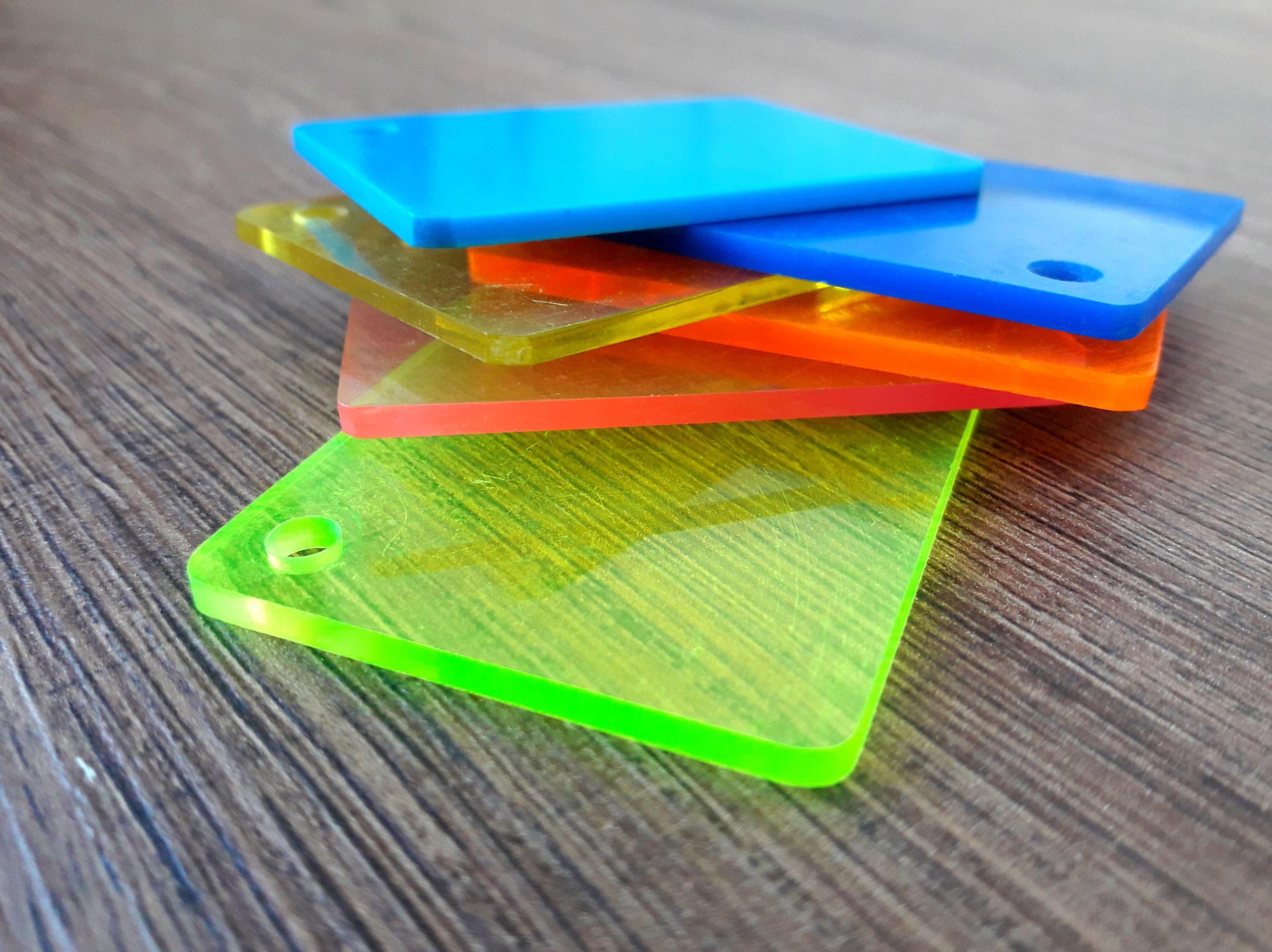 Acrylic Sheets Everything You Need To Know About Acrylic Materials T acrylic-sheets-everything-you-need-to-know-about-acrylic-materials-t