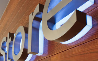 A Complete Guide to Signmaking with Acrylic Sheets